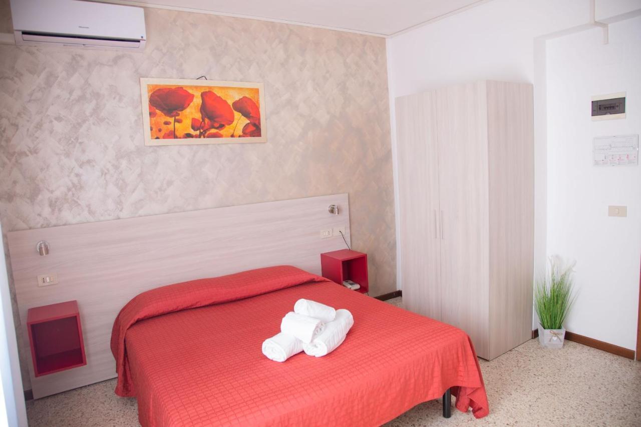 Hotel Laura Cavallino-Treporti Exterior photo